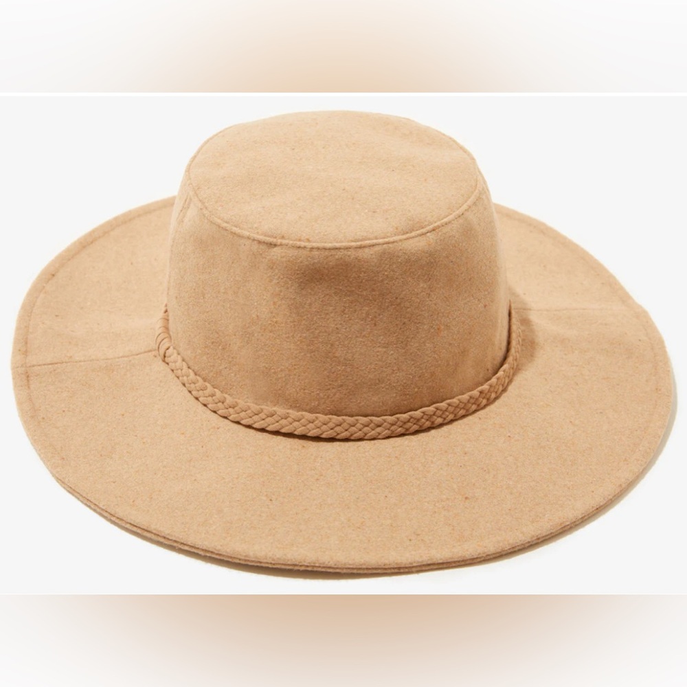 NWT Harper Floppy‎ Felt Hat- Oatmeal